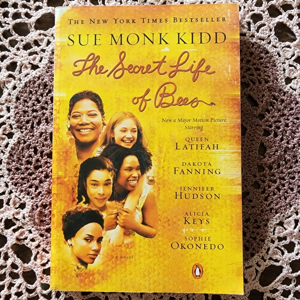 The Secret Life of Bees. Soft cover book.
